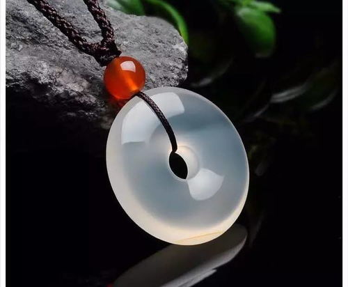 珠寶翡翠文化節(jié) 天然a貨翡翠5折起 玉髓珠寶免費送